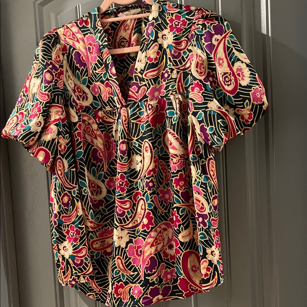 Entro Multicolor Paisley Blouse